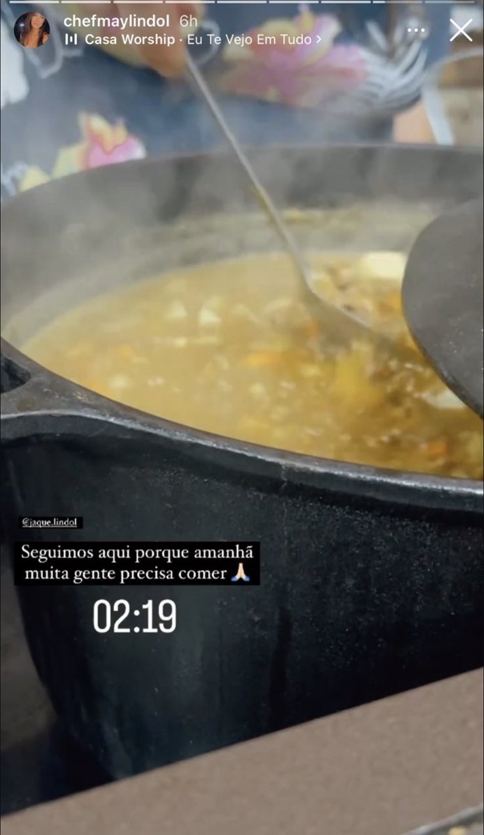 Bom dia meus consagrados! Olhem até que horas estes voluntários trabalharam para entregar comida hoje pela manhã para o nosso povo, isto foi possível com as doações de vocês e o trabalho incansável do herói <a href="/diogotpp/">Diogo tp</a> e retaguarda do <a href="/Liperezes/">Felipe Rezes</a> e <a href="/pedrostrader/">Pedro Strader 🇧🇷</a> 🙏🙏