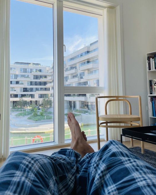 Godmorgen K&oslash;benhavn 🥰😈 https://t.co/fJjl6FU2OI