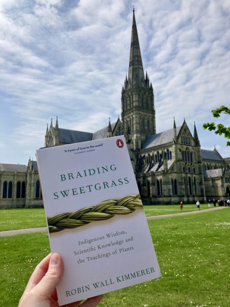 A lovely setting for lunch and a bit of reading. I’ve got to do a viva as part of my current assignment, but have come down early to enjoy the sunshine and some peace. #salisburycathedral #braidingsweetgrass #sarumcollege