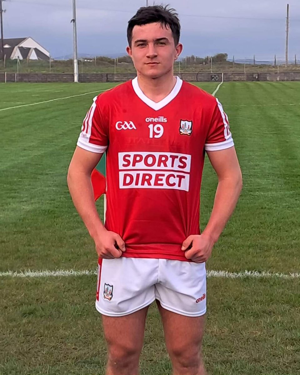 Well done to Billy Ryan and his Cork teammates on their victory over Clare in Quilty last evening. All in @GlenvilleGAA are very proud of you. Well done Billy 👏