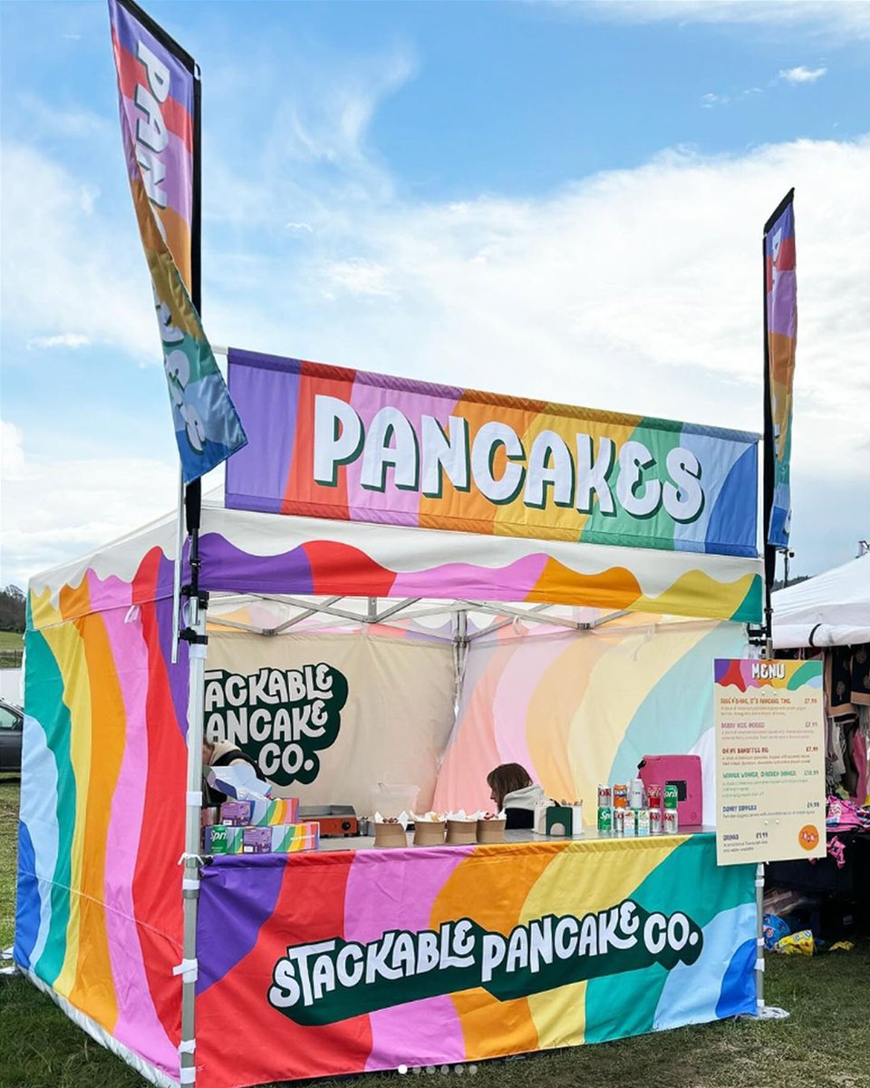 Brilliant customer photo of a recent custom printed gazebo set up we produced for Stackable Pancake Co. Perfectly showcasing the visual impact strong branding can have at all your events this summer & beyond! 🤩🥞