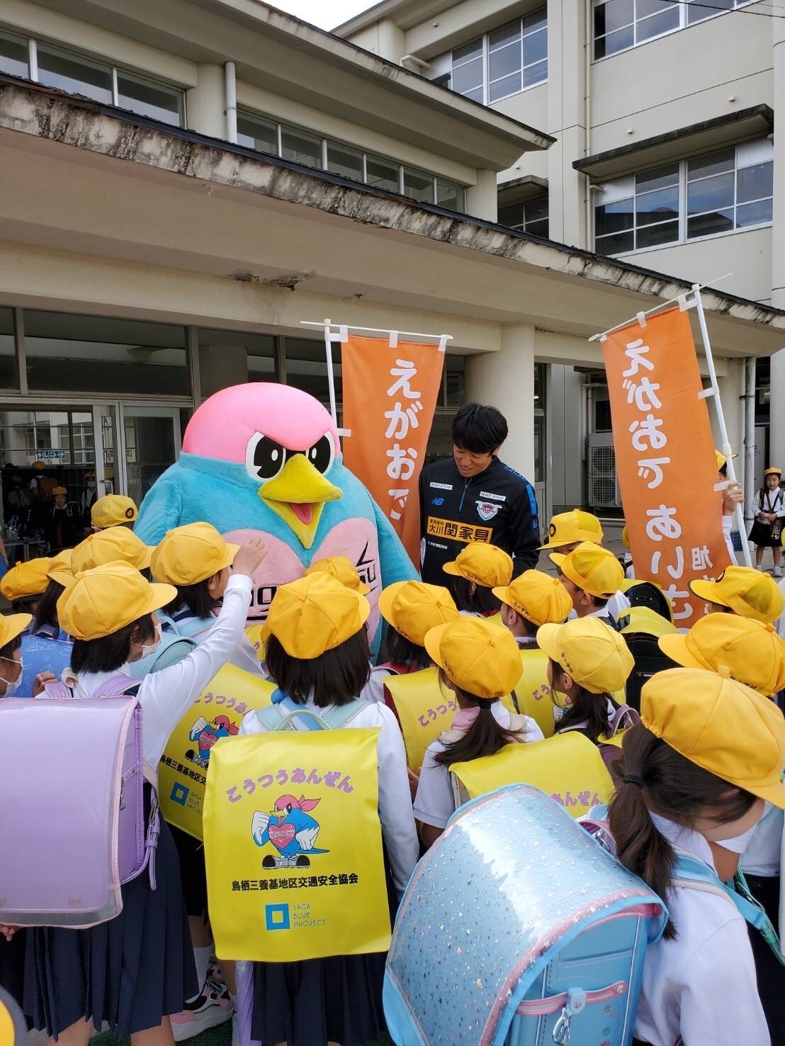 ヴィンテージ カーマスコット スフィンクス 大理石 希少 デマントイドガーネットキャッツアイ（ホーステール認む） 0.171
