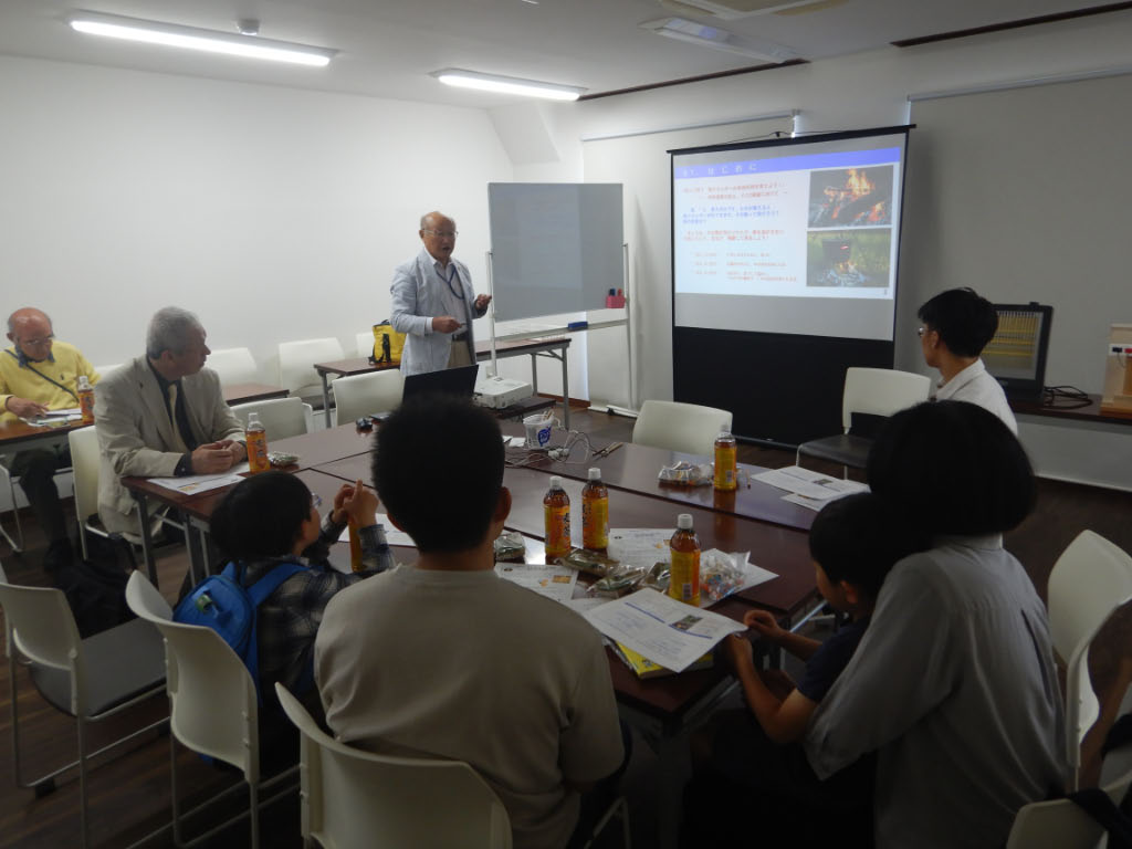 mieproeng's tweet photo. #テクノロジーカフェ
第57回みえテクノロジーカフェのご報告
ありがとうございました。
参加者は13名（ゲストを除く）でした。 https://t.co/CghSWFAApV