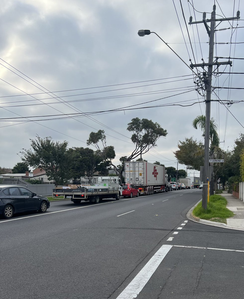 @mtag_info Well done team of course. Would have been a good morning to have the cameras on Francis street (at the missing pedestrian crossing on the stony creek (hawkhurst & jewell st) - have it snapping during school curfew hours @VicRoads @VictoriaPolice @NHVR