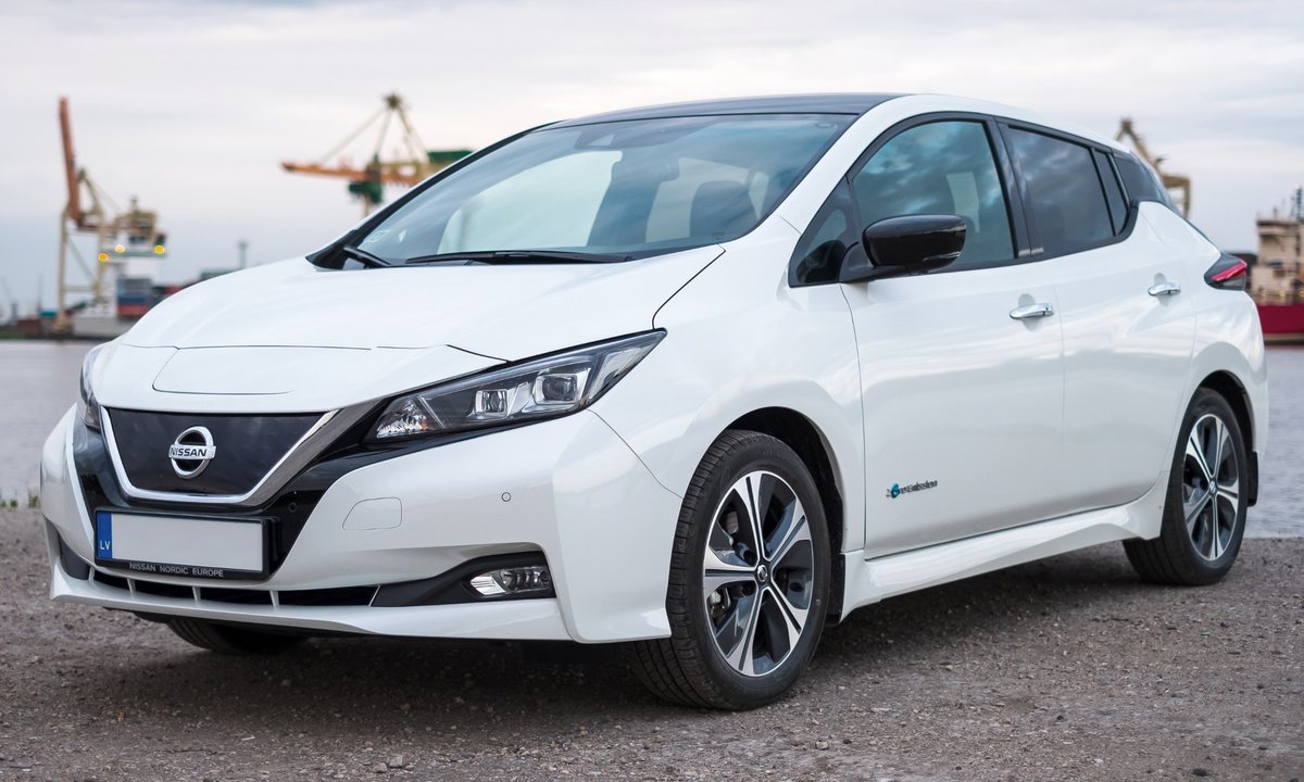 'Its  21 kWh battery, when fully charged, provides enough energy to travel 200 km.'

Imagine thinking this is a flex. The Nissan Leaf has a 40 kWh battery. A Nissan Leaf.

The leaf can do 340km of range and its one of the shittiest electric cars on the market.