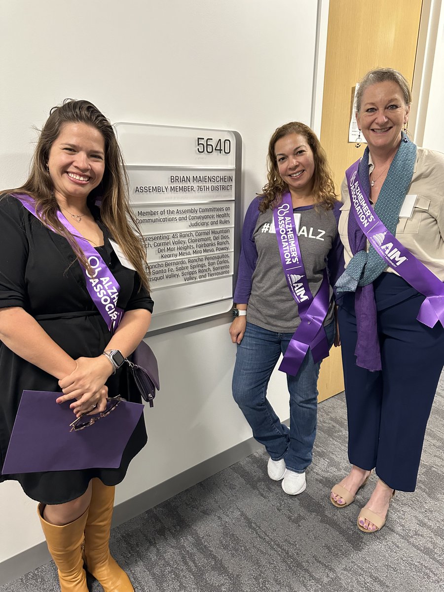 Thank you to @BMaienschein for meeting with us @californiaalz advocates yesterday. We are making huge strides in the fight to #ENDALZ. With your help, we hope #CAleg will pass #SB639, #AB2680 & #AB2689 to improve #Care4Alz this year!