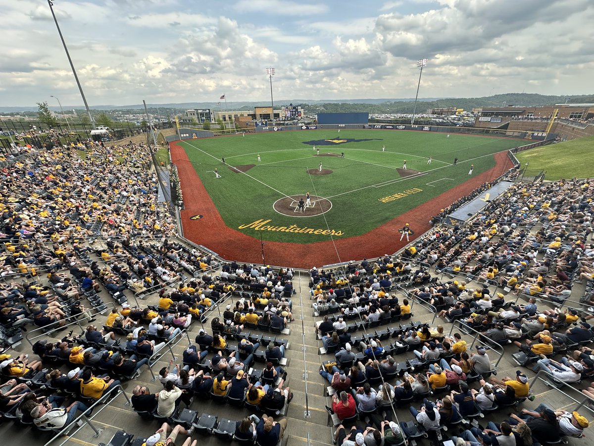 AmandaMazey's tweet photo. Fun to look back to 10-29-13 to now and see what would be become of @WVUBaseball. 

@CoachMazey playing a game on the dirt to give the guys a sense of what the future would look like. https://t.co/8HpCFB7XIh
