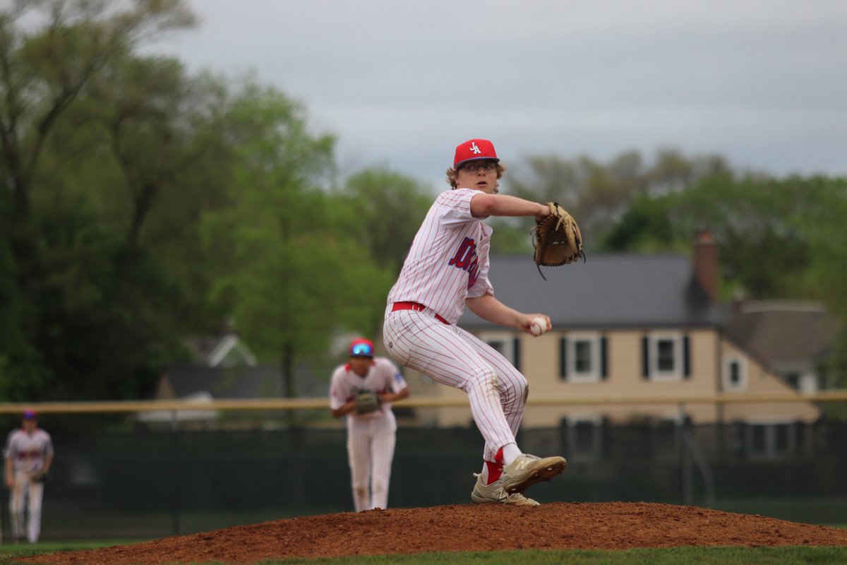 See some of the action from the Baseball game against Elkhart. The entire gallery can be seen on johnadamsathletics.com/photos
⚾️🦅🔴⚪️🔵📸⚾️