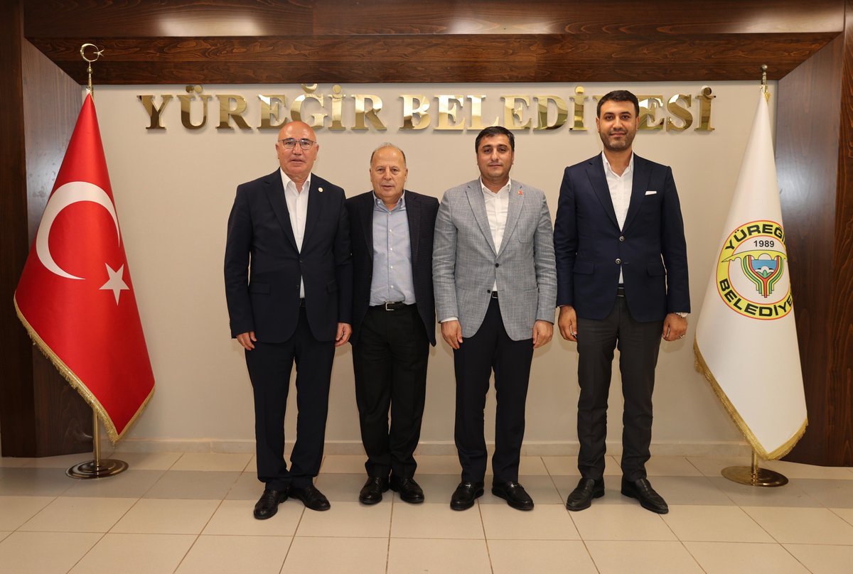Şanlıurfa Milletvekilimiz Sayın Mahmut Tanal, CHP Şanlıurfa İl Başkanımız Sayın Ferhat Karadağ ve il yöneticilerimize ziyaretlerinden dolayı şükranlarımı sunuyorum.