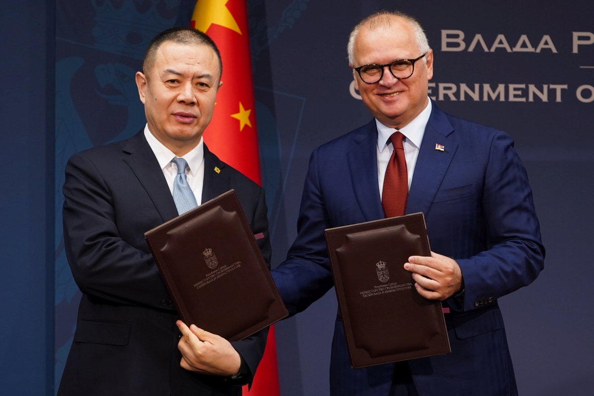 Protocol on procurement of nine Chinese electric trains signed: shorturl.at/aCFKT 🇷🇸🇨🇳 PHOTO: Jadranka Ilić/TANJUG