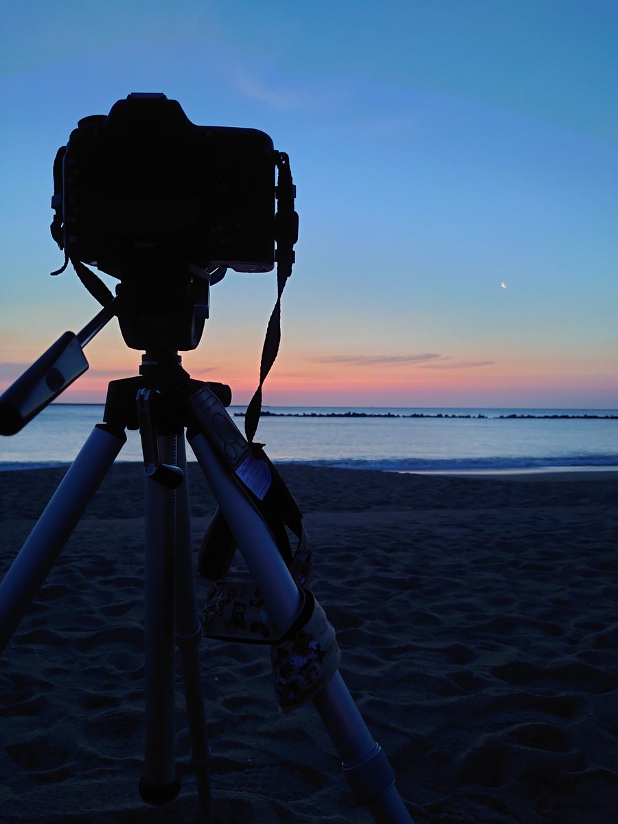 夜明け

#写真撮ってる人と繫がりたい 
#写真好きな人と繋がりたい