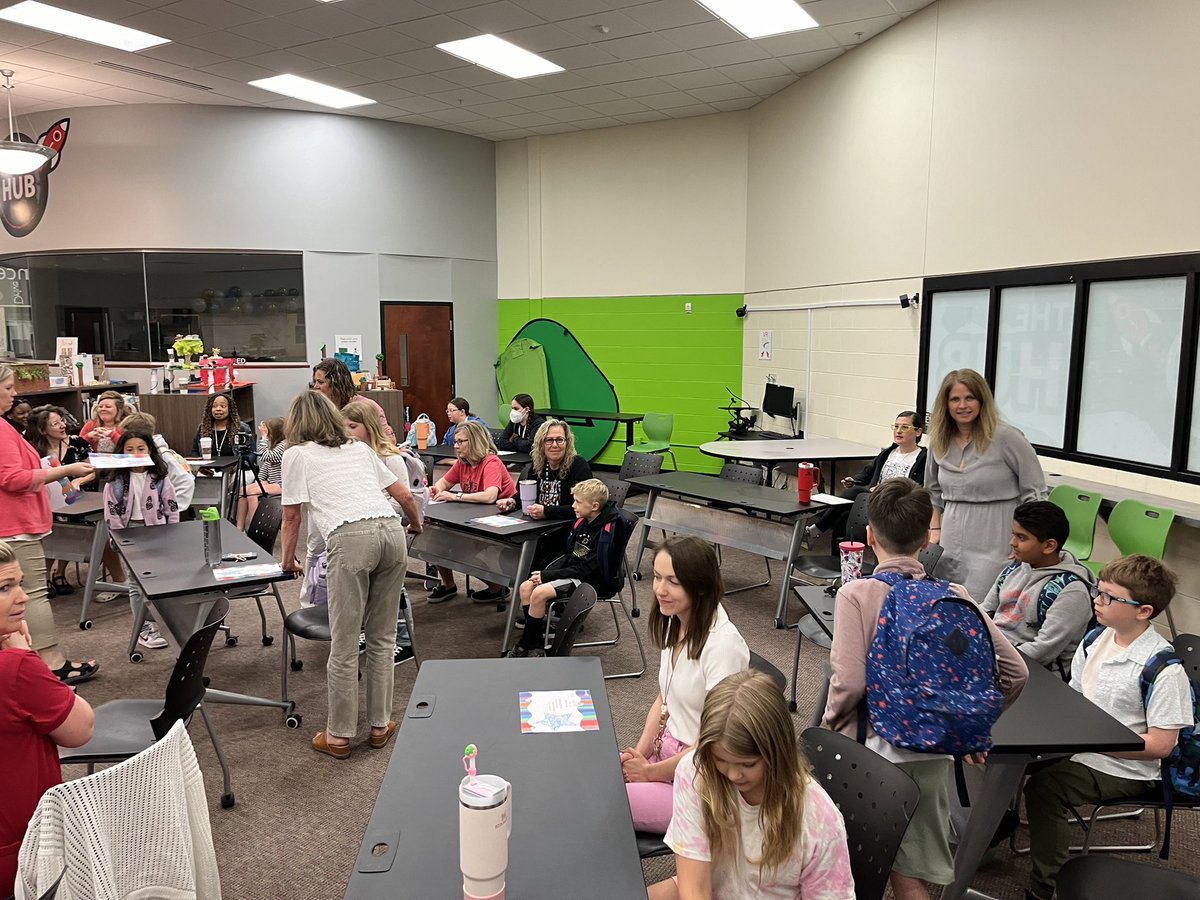 LakotaEndeavor's tweet photo. Fullest potential for 3rd and 4th grade! So proud of our Rockets who are aiming high and demonstrating the Rocket Way everyday! @LakotaDistrict #rocketproud https://t.co/PQg7IC5Bop