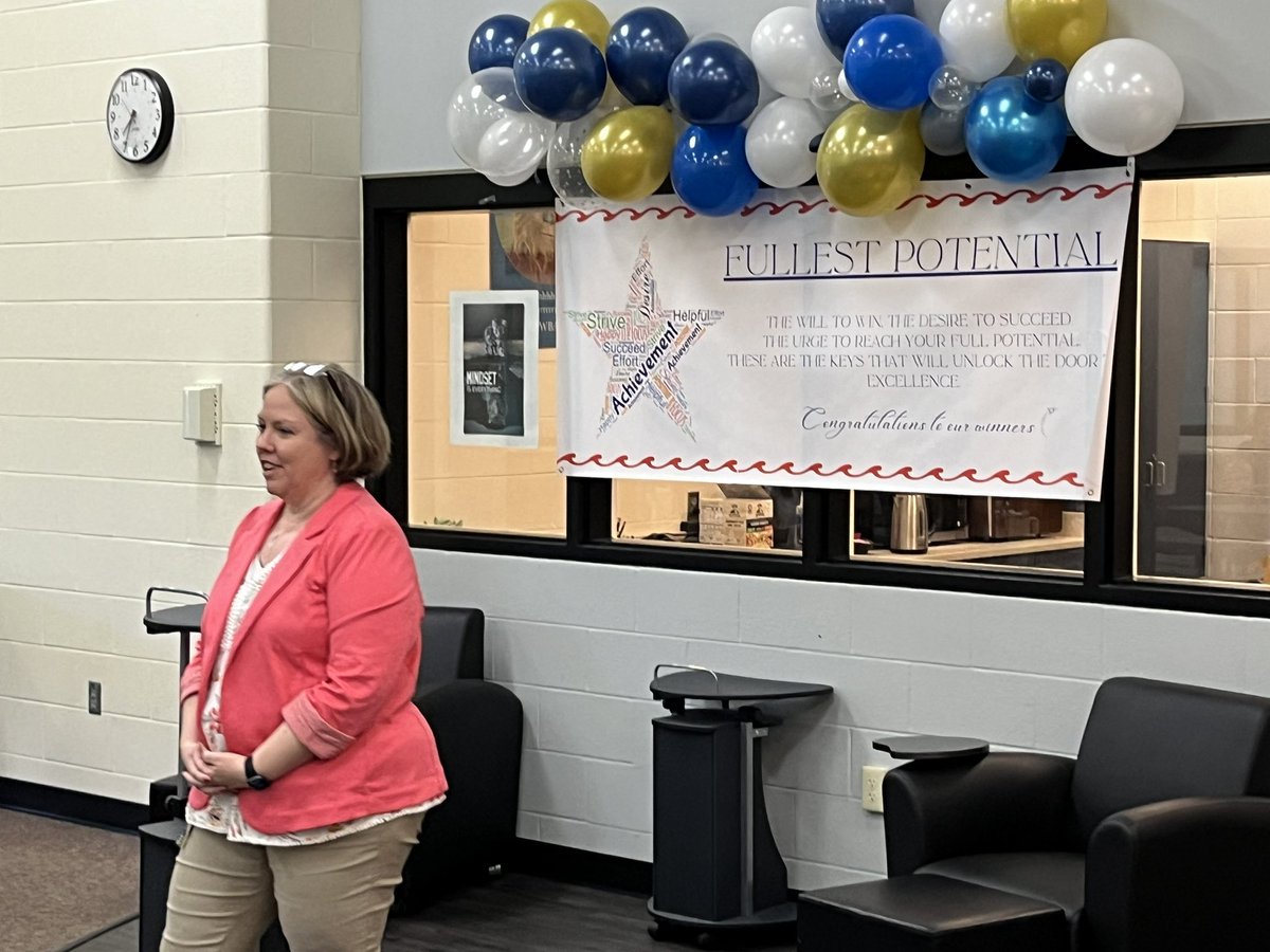 LakotaEndeavor's tweet photo. Fullest potential for 3rd and 4th grade! So proud of our Rockets who are aiming high and demonstrating the Rocket Way everyday! @LakotaDistrict #rocketproud https://t.co/PQg7IC5Bop