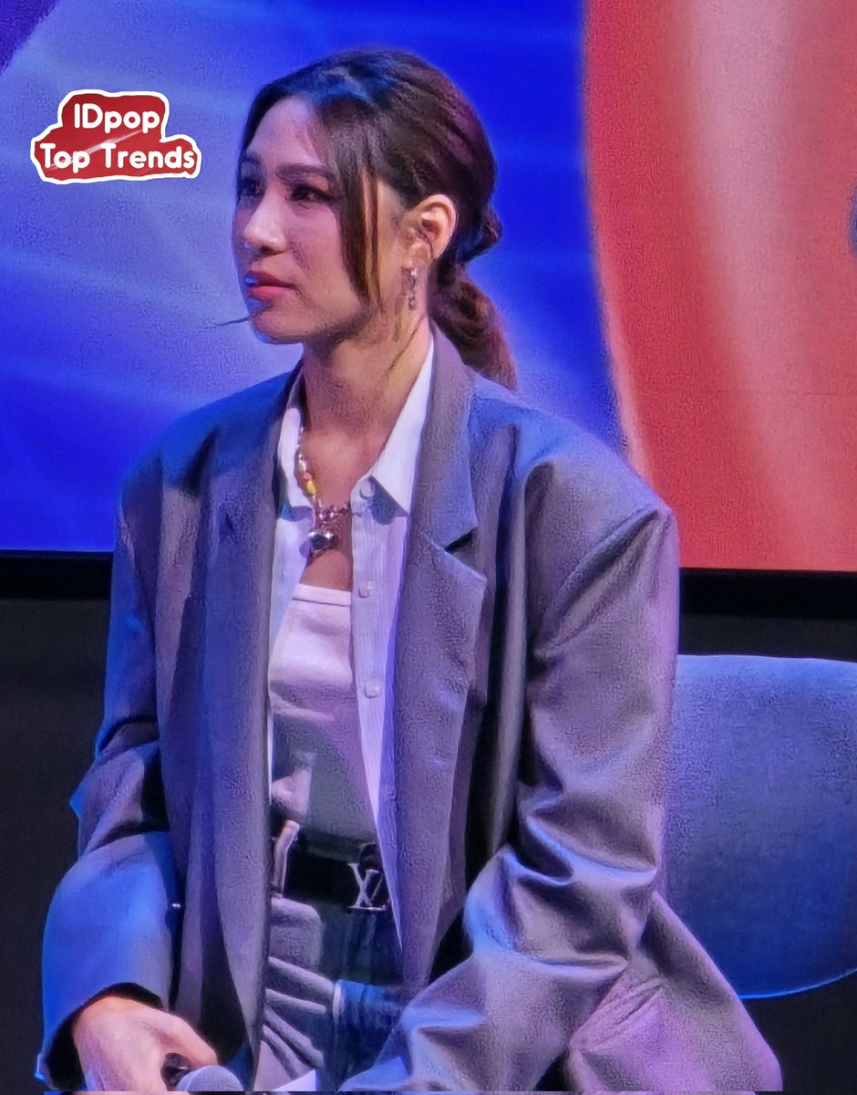 IDpop_TopTrends's tweet photo. MC หญิง ในงาน presscon ��ันนี้ 
@aimsatidaa 

#TMCCountdown #ThailandMusicCountdown 
#idpoptoptrendsNews https://t.co/CwIVvRMA0T