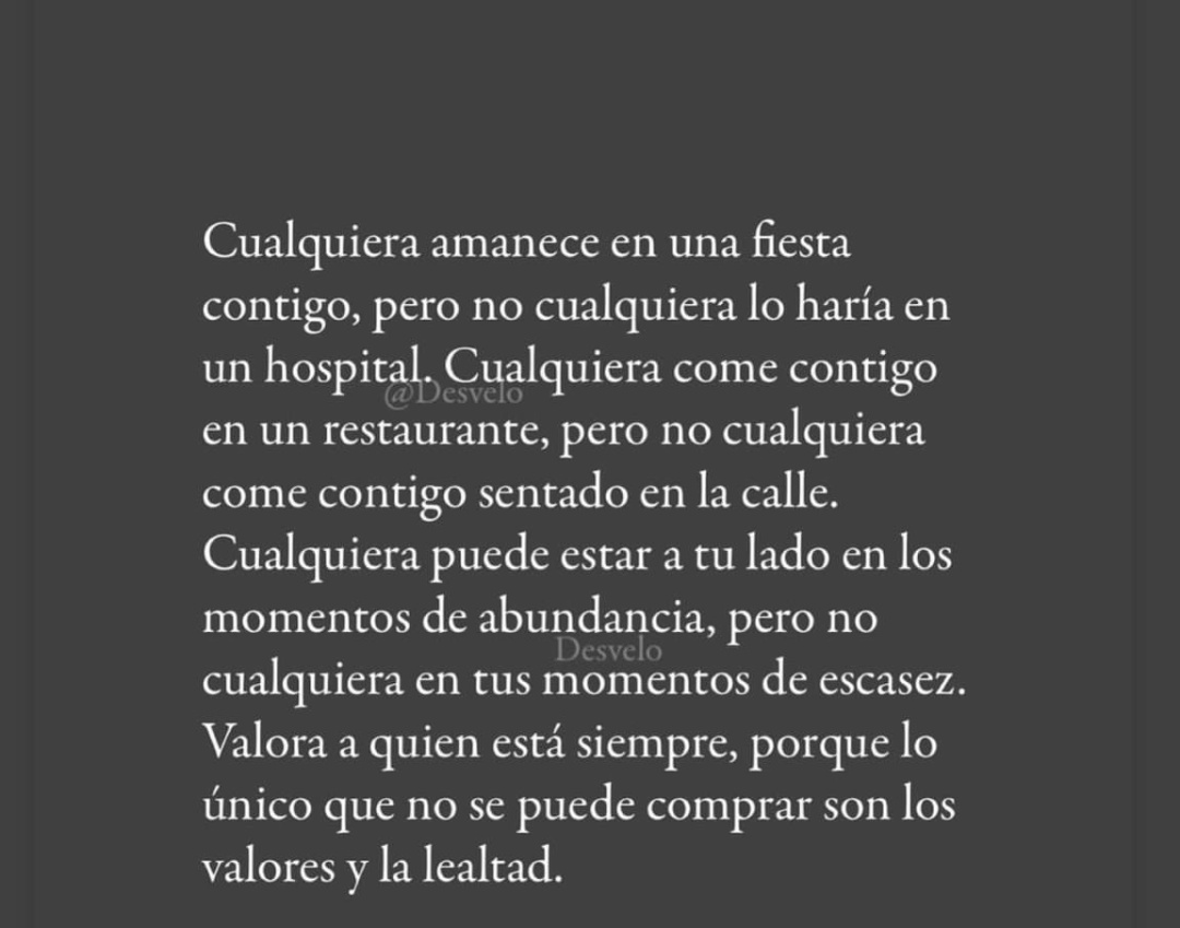 StefaVasquez's tweet photo. Buenos días, mundo. https://t.co/egMbIj2PsE