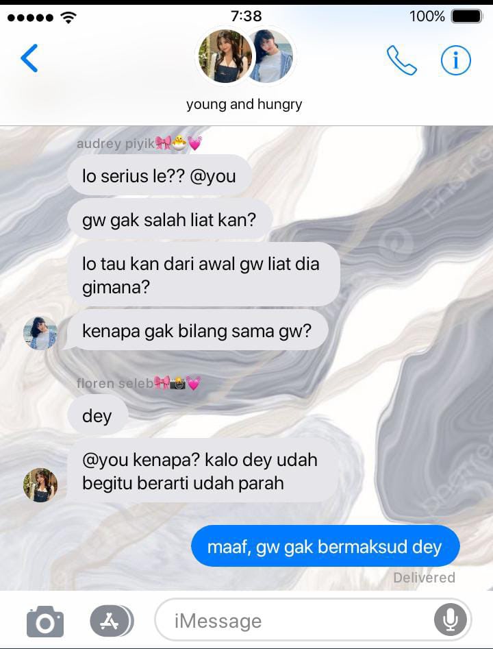 —  It's you 

Haechan x SinB alternative universe.
;Hayden from always together au
<a href="/yelw3to3/">zia</a>