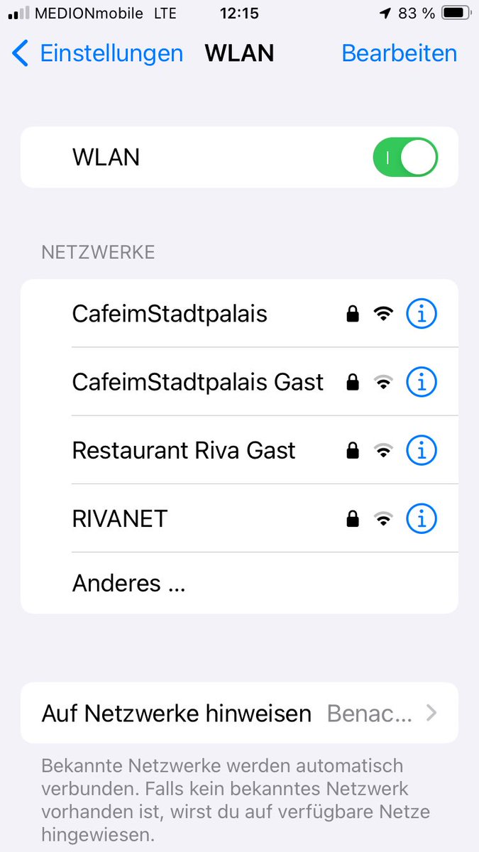 Das Café im Stadtpalais hat auch ein Gast-WLAN. Gäste bekommen auf Nachfrage jedoch kein Passwort. 🙃