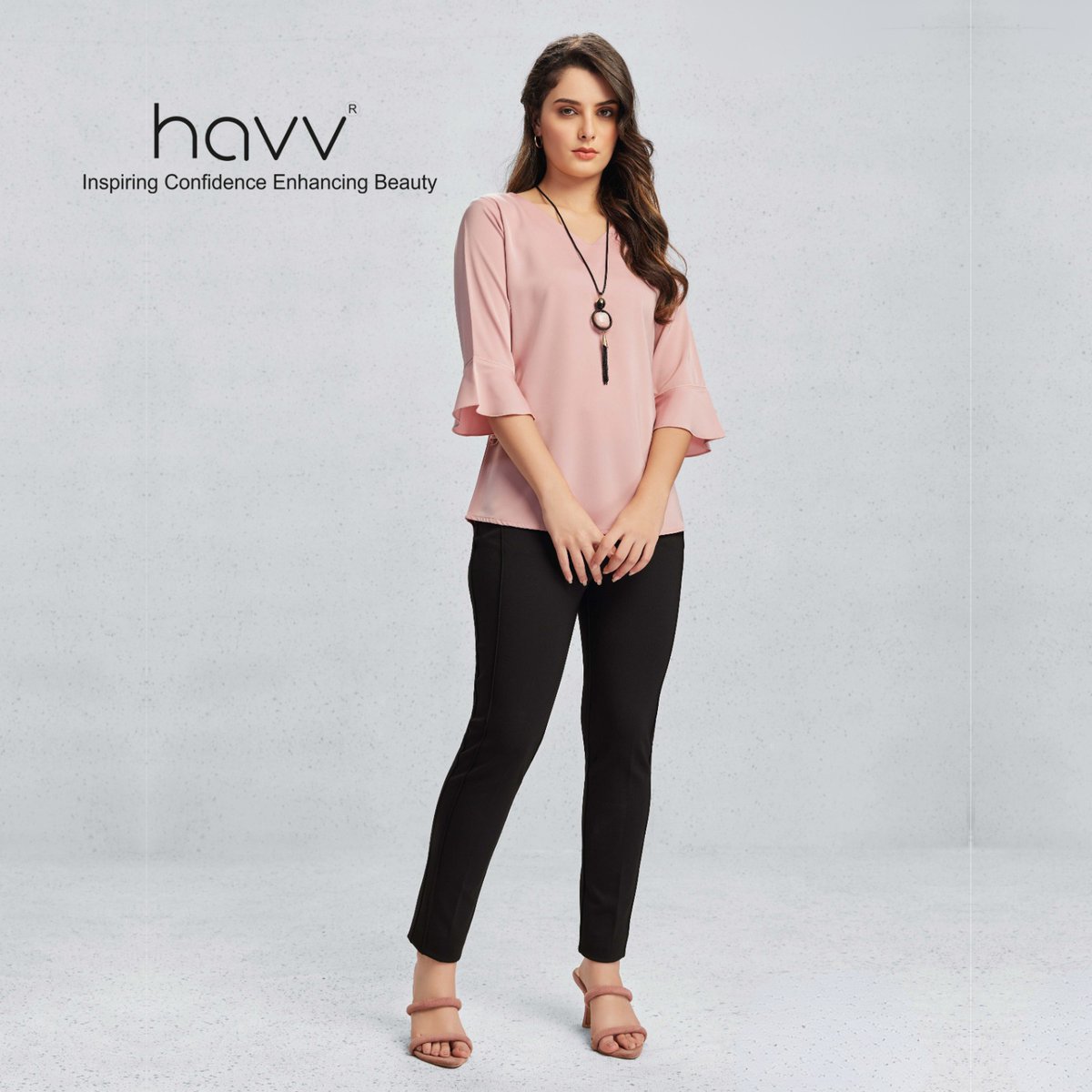Putting my best leg forward. Ready for whatever comes my way.

#WesternTopTrends #RanchReady #WesternBlouse #CowgirlFashion #TopOffTheRange #StylishShirts #FrontierFashion #TopNotchWestern #RodeoReady #WesternChic #havv