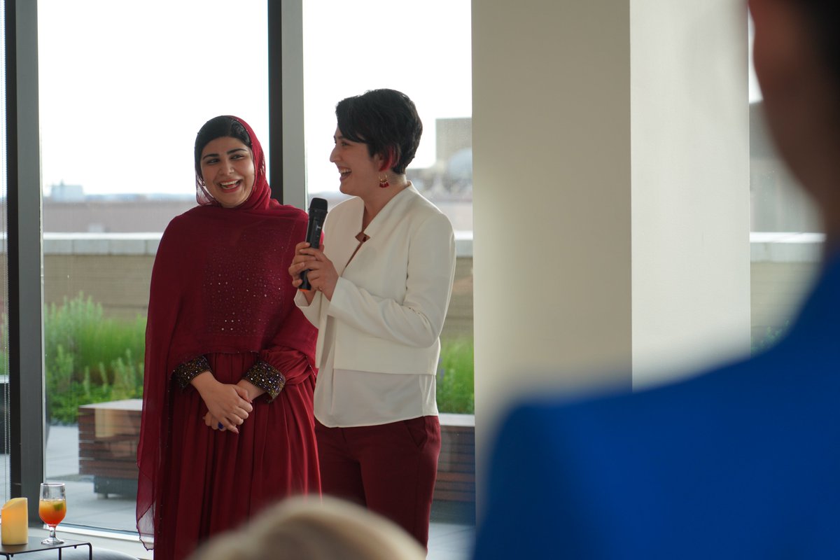 The #AfghanandIranianWomensCoalition connected with stakeholders & advocates at @Meta to highlight the coalition's advocacy efforts✍️like ending gender apartheid. Grateful to #WDN Advisory Council Member @MyriahLJ for hosting & to the many others whose support makes a difference!