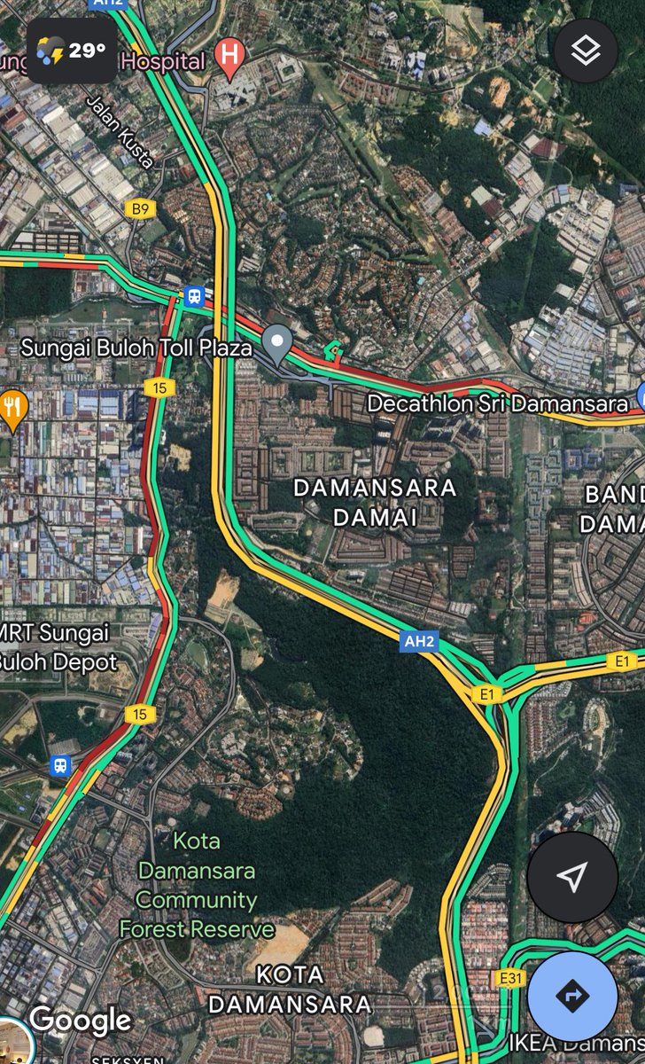 Kat Kwasa dan Kg Selamat jammed teruk ye. Dari Airport Subang nak balik Sri Damansara 2jam 😭 hari biasa 30minit je. Laparuddin!