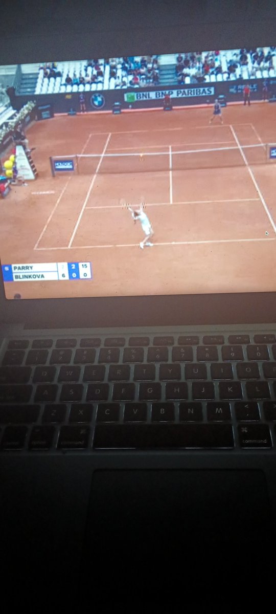 BLINKOVA VS PARRY FIRST ROUND 
ROUND OF 128
#ITALY #ROMEOPEN #TRENDING #ROME #FRANCE #RUSSIA #ASIA #EUROPE #FRANCE #FOLLOW
PARRY HOWEVER STILL LOOKS NOT INTERESTED IN THE MATCH IDK 
BLINKOVA WON FIRST SET 2:6 CURRENTLY INTO THE 2ND SET 
WHERE SHE  IS DOMINANT BLINKOVA CAUTION ⬆️
