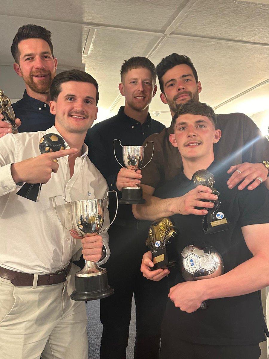 Wilkins173's tweet photo. What a bunch of lads, What a year 💙
@TheCamels1893 https://t.co/6YsrpWa1i5