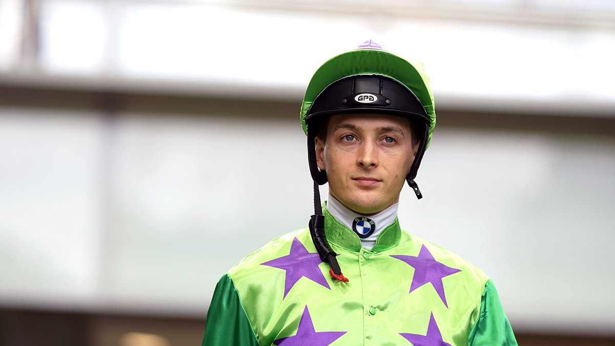 🇬🇧 @HarryBentley_'s brilliant season continues as he notches win number 31! 🥇 PRECISION GOAL #HKRacing | #HappyWednesday