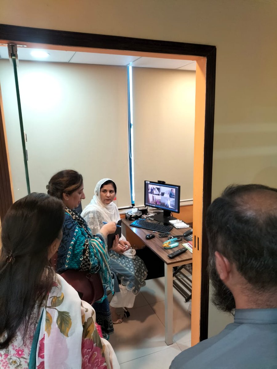 Dr Soofia Yunus Deputy DG @nhsrcofficial, visited COMSATS Telehealth marked with a detailed discussion on the areas and medical facilities covered . She also met ED @COMSATS_en @ZakariaNafees where provision of Telehealth services to the remotest regions of Pakistan was discussed