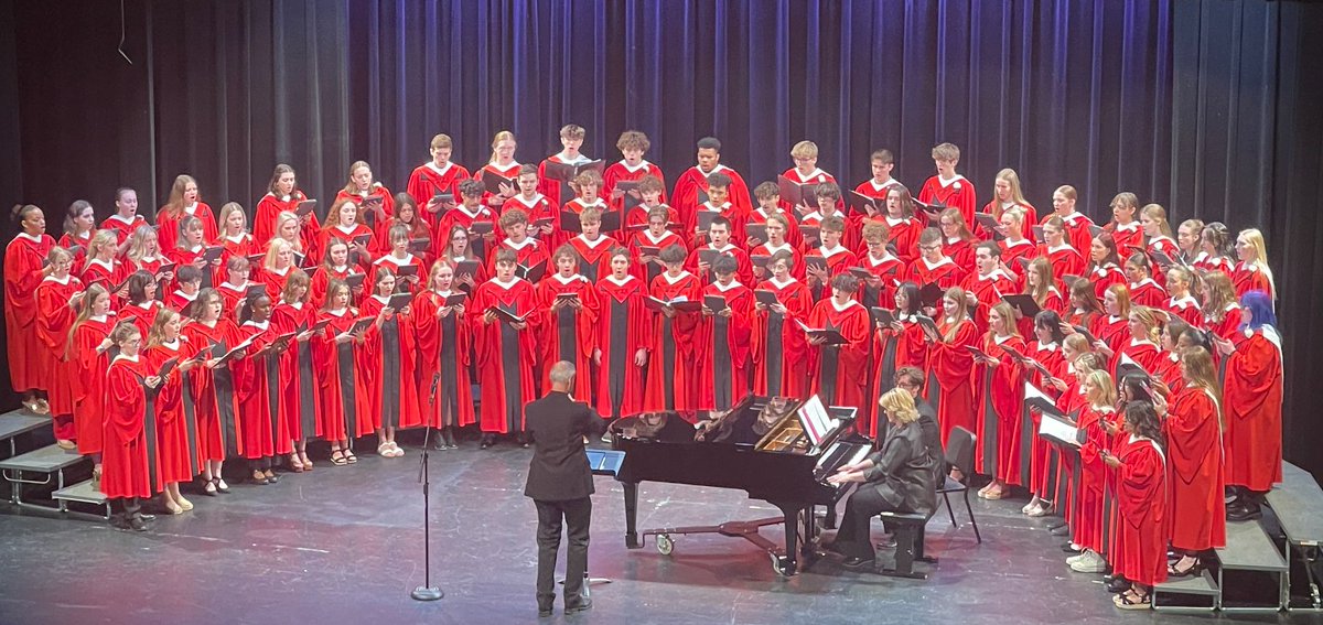 Outstanding performances by our WHS choirs at the Spring Choral Concert last night. #rollside #WeAreWestside