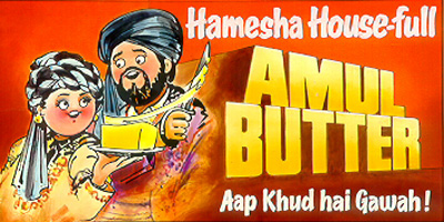 When @Amul_Coop Celebrated the success of Khuda Gawah 
Badshah Khan and Benazir Enjoying Amul butter!! 
#Amitabhbachchan
#Sridevi 
#32YearsOfKhudaGawah 
#amulbutter 
@SrBachchan
@iamnagarjuna 
@ManojDesai72