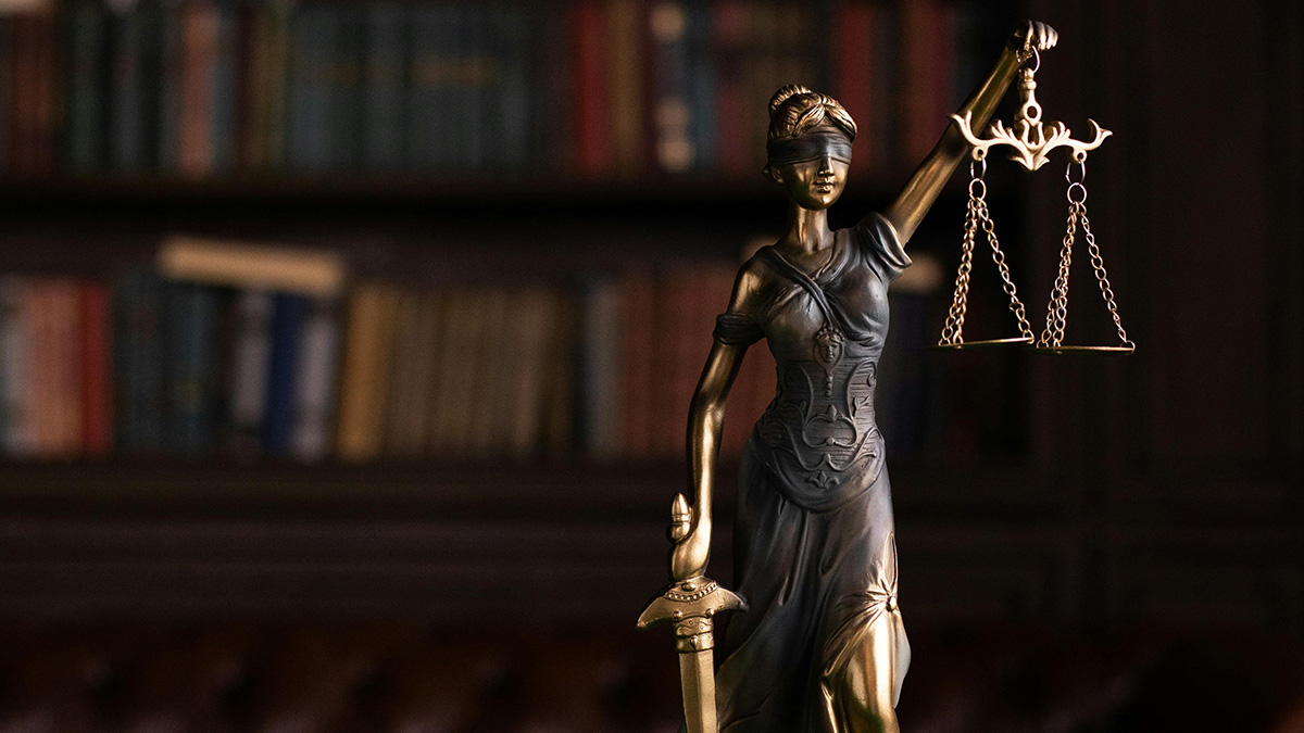 Learn the rules of the law at the Francini Cafe de Colombia, on the 14th May, 7:30-9:30pm! Our Law lecturers will explain all things constitution, political turmoil and The Office US ⚖ Book now 👉 ow.ly/CjUa50Rp1Ew @WorcesterDS #WorcesterUni