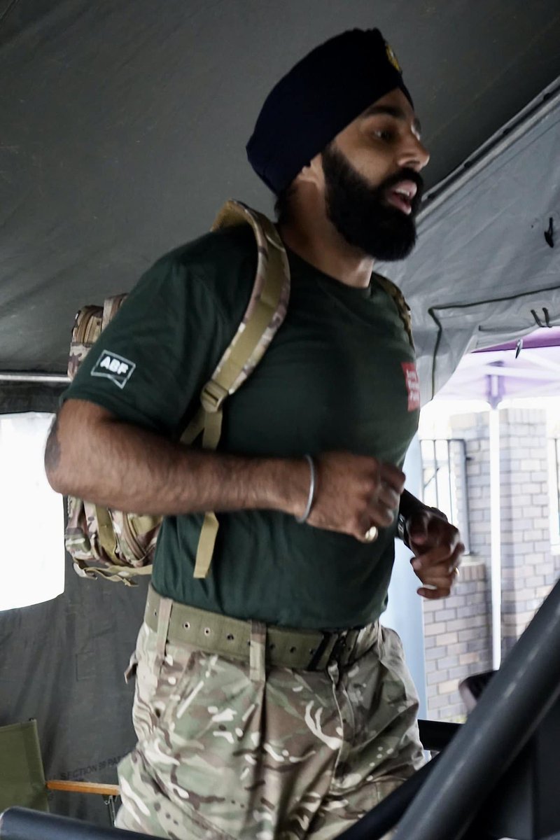 @DefenceSikhNW  and @71signalregt  ran 75 KM over 3 days carrying rucksacks An awesome test of stamina and endurance! Raising funds @ArmyBenFund so far: £1,607.79.
A big thank you 
justgiving.com/page/akhandpat…
Our sincere gratitude and thanks 
@BritArmySingh 
#ForSoldiersForLife