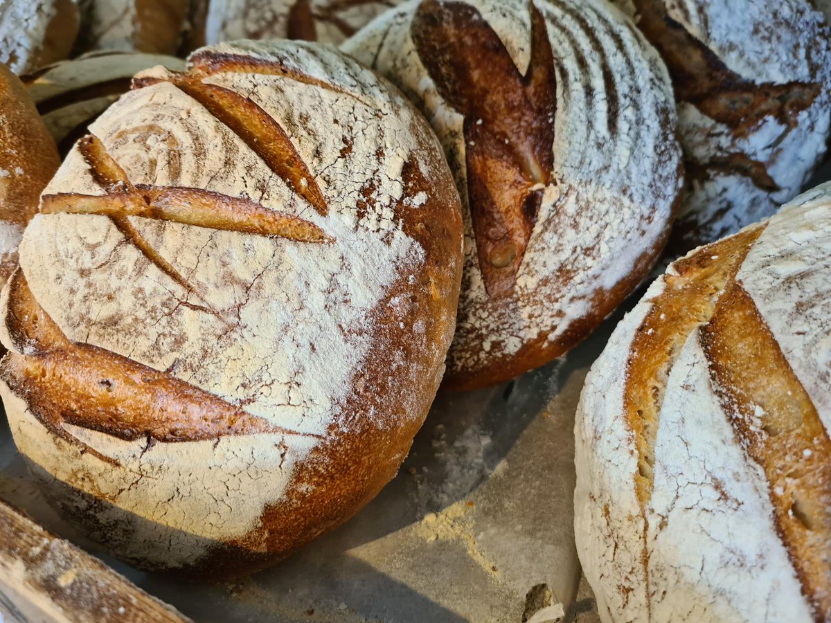 Don’t forget to pop into our #communitybakery, @CommuniBakes, on St James Road in Shirley, Southampton. Today, Friday, it’s open until 4.30pm – its profits help fund our work! communibakes.co.uk #bakes #cakes #bread #buylocal #buysocial