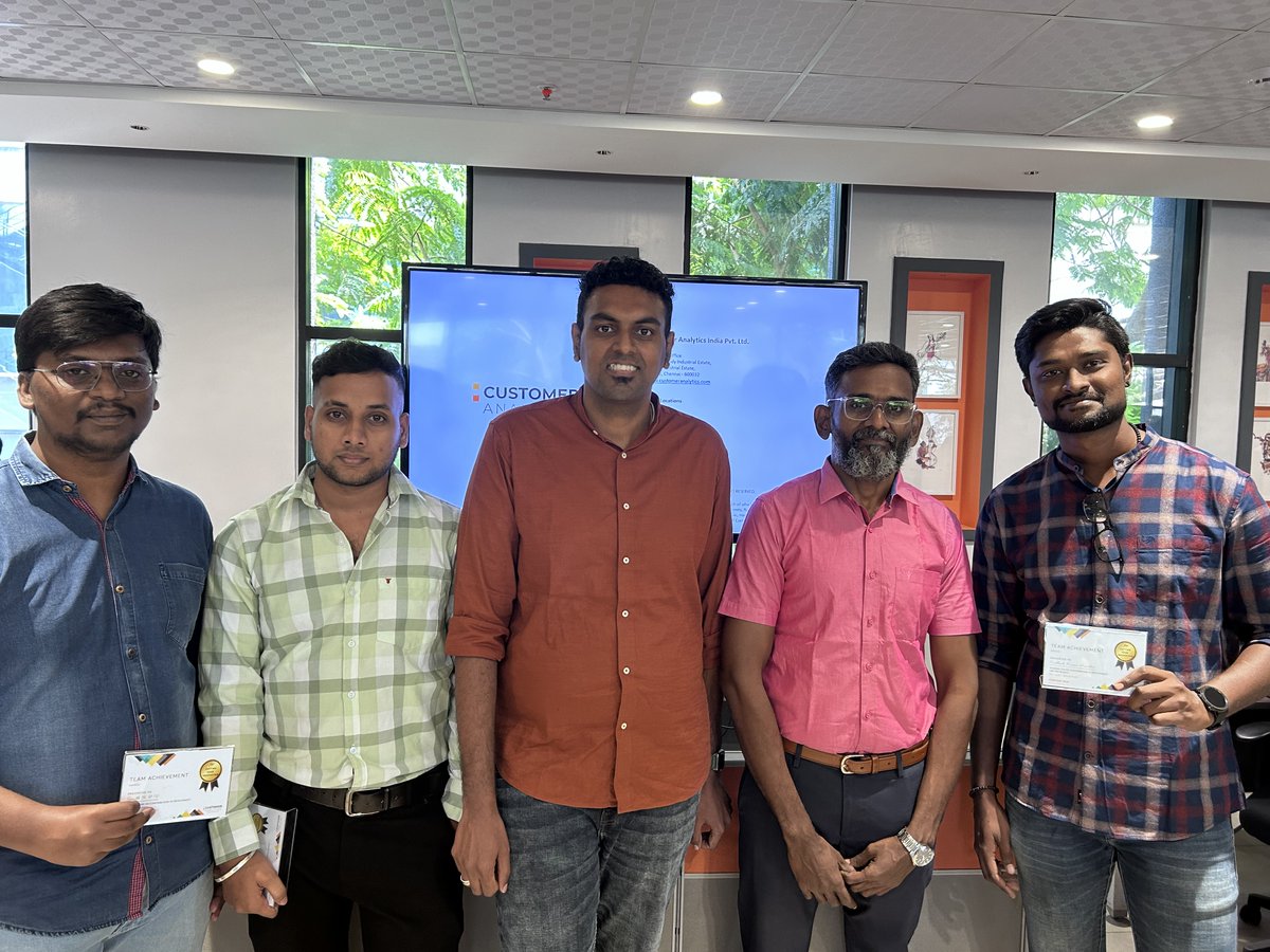 Happy to award the Team Achievement Award for some amazing work on cutting edge apps for our retail clients & for working on Power BI reports for clients with specific requests! 

#teamachievementaward #ideastosolutions #ca #customeranalytics