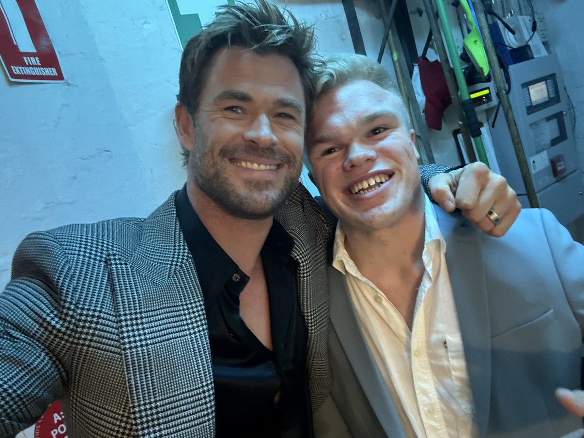 Sean Millis (@seanmillis_) on Twitter photo At the premiere of Furiosa Mad Max acting with Chris Hemsworth
Get ready for Furiosa this May ❤️🔥#Furiosa <a href="/MadMaxMovie/">MAD MAX: FURIOSA</a> At the premiere of Furiosa Mad Max acting with Chris Hemsworth
Get ready for Furiosa this May ❤️🔥#Furiosa <a href="/MadMaxMovie/">MAD MAX: FURIOSA</a>