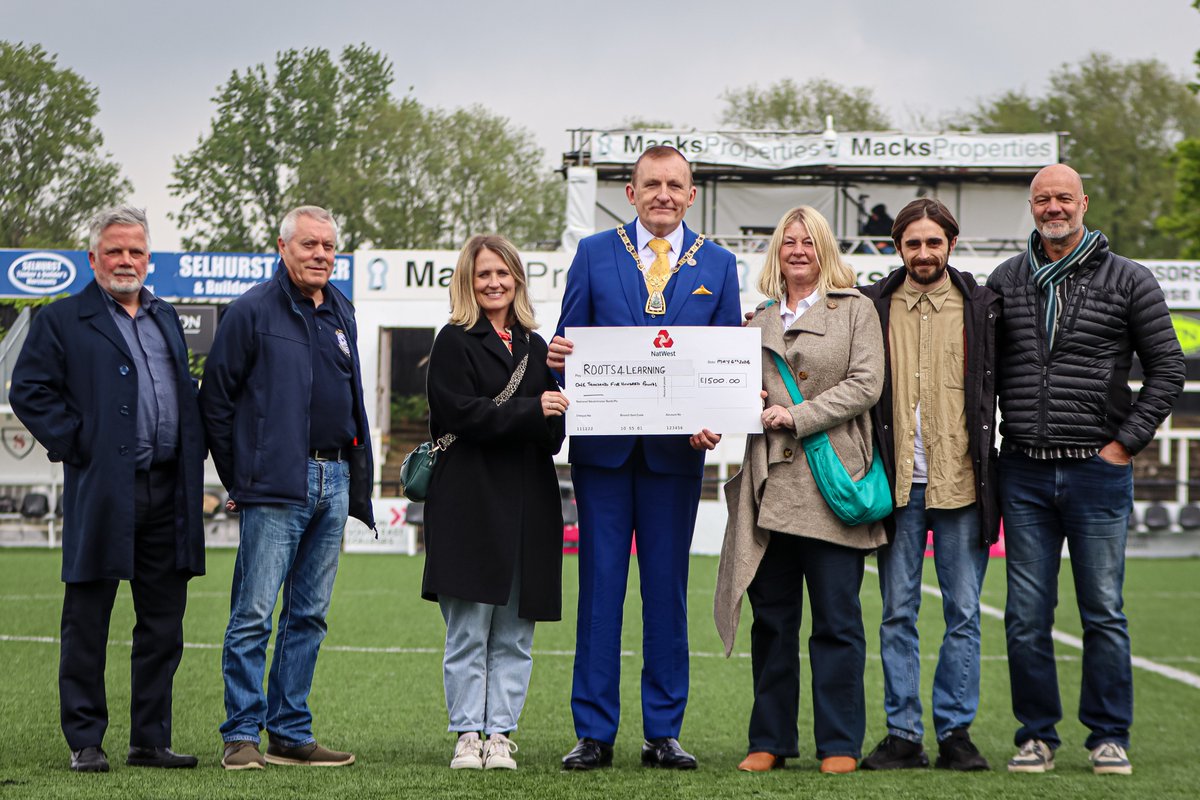 We are happy to say that our Charity partners for the 2023/2024 75th Anniversary season @ROOTS4learning and Friends of the PRUH received £1500 pounds & £750 respectively towards their good causes. Big thanks to all clubs & supporters for their contributions @MayorofBromley0