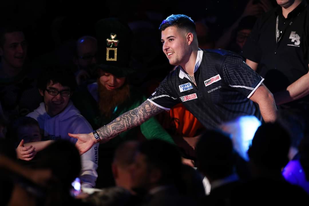 Congratulations to @ryanmeikle_13 who has qualified for the Dutch Darts Championship (ET7). The tournament takes place from May 24-26. 'The Barber' defeated Steve Lennon and Rhys Griffin, and sealed his place in the Netherlands with a 6-2 win against Jermaine Wattimena. 🎯💙
