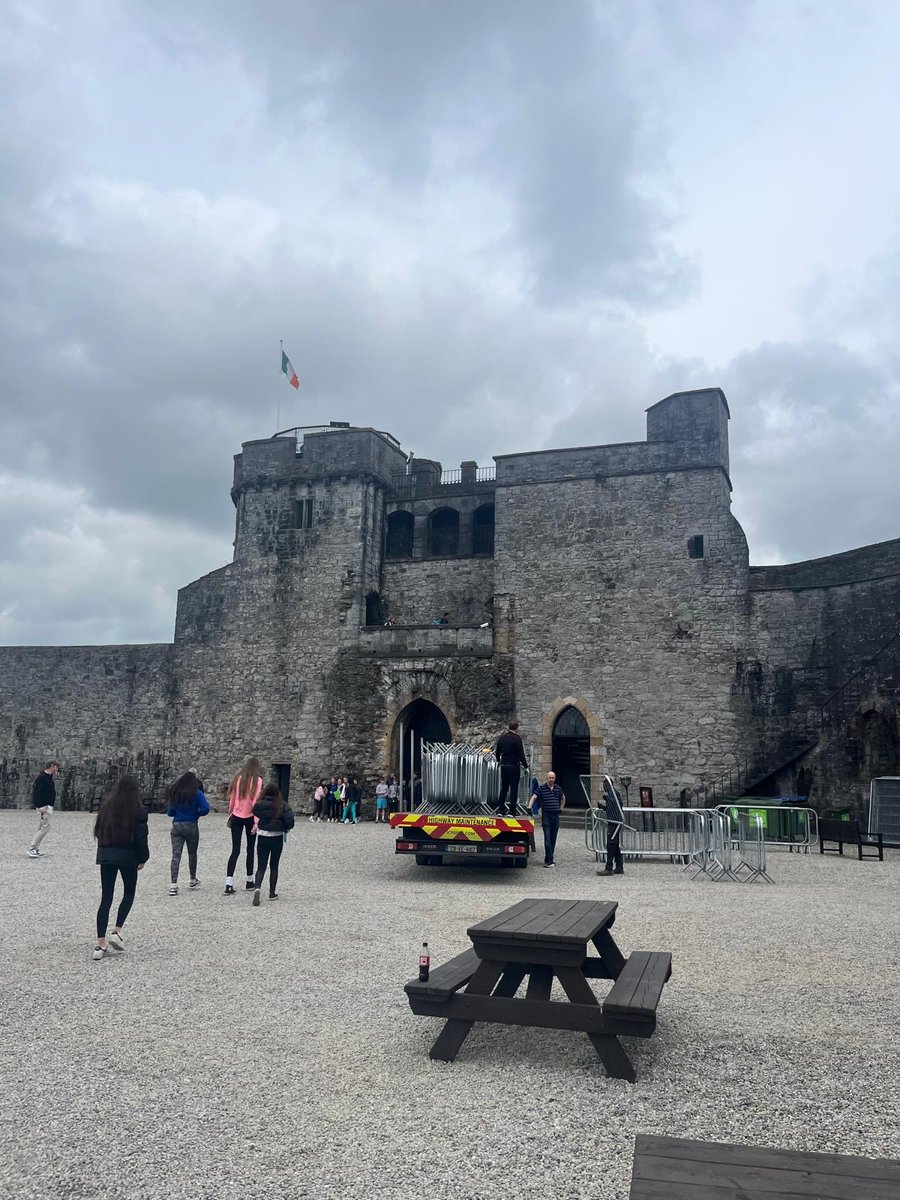Thank you to Daire, the General Manager at King John’s Castle who spoke with 5 LCVP today about business challenges in tourism. He shared his SWOT analysis for the castle with the class and answered their questions. A great “visit out”.