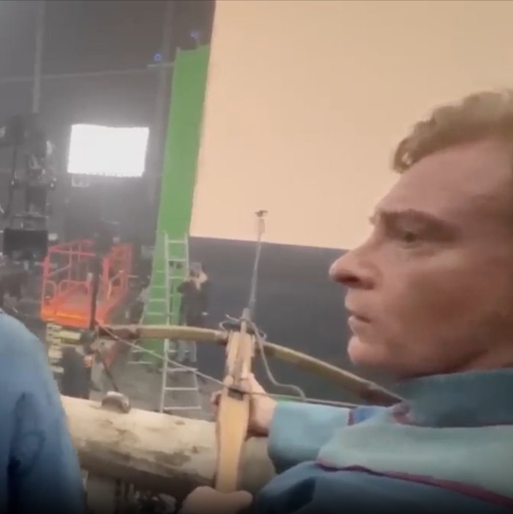 stedekisser's tweet image. if grown man why face of lil bunny wabbit