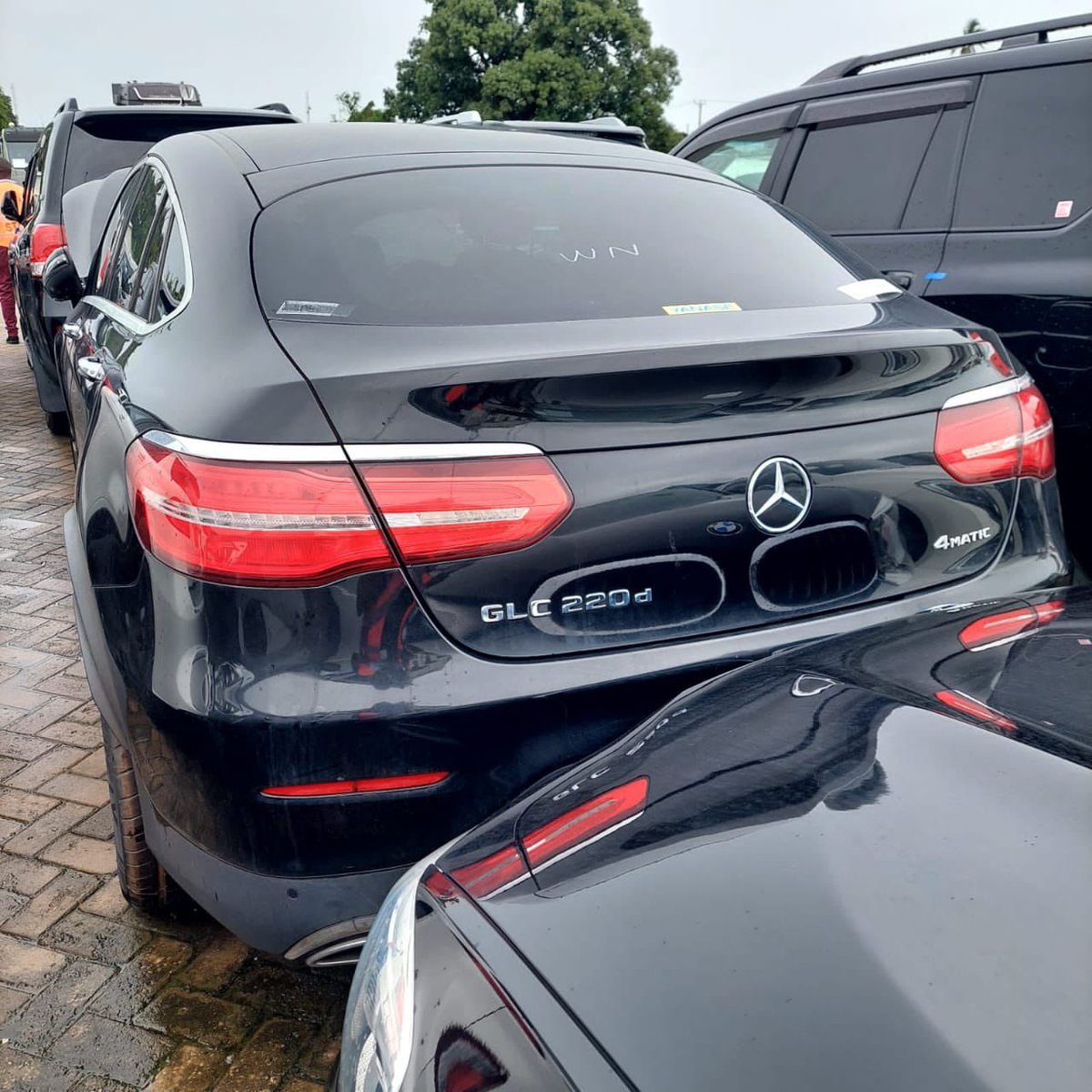 KimTimz's tweet image. 2017 Mercedes Benz GLC220d Coupe, Diesel, Sunroof, 4matic, ✅CLEARING AT THE CFS✅
📍Will be In Nairobi on Saturday
💰 6.65M
0717417190
President Ruto
Linturi
