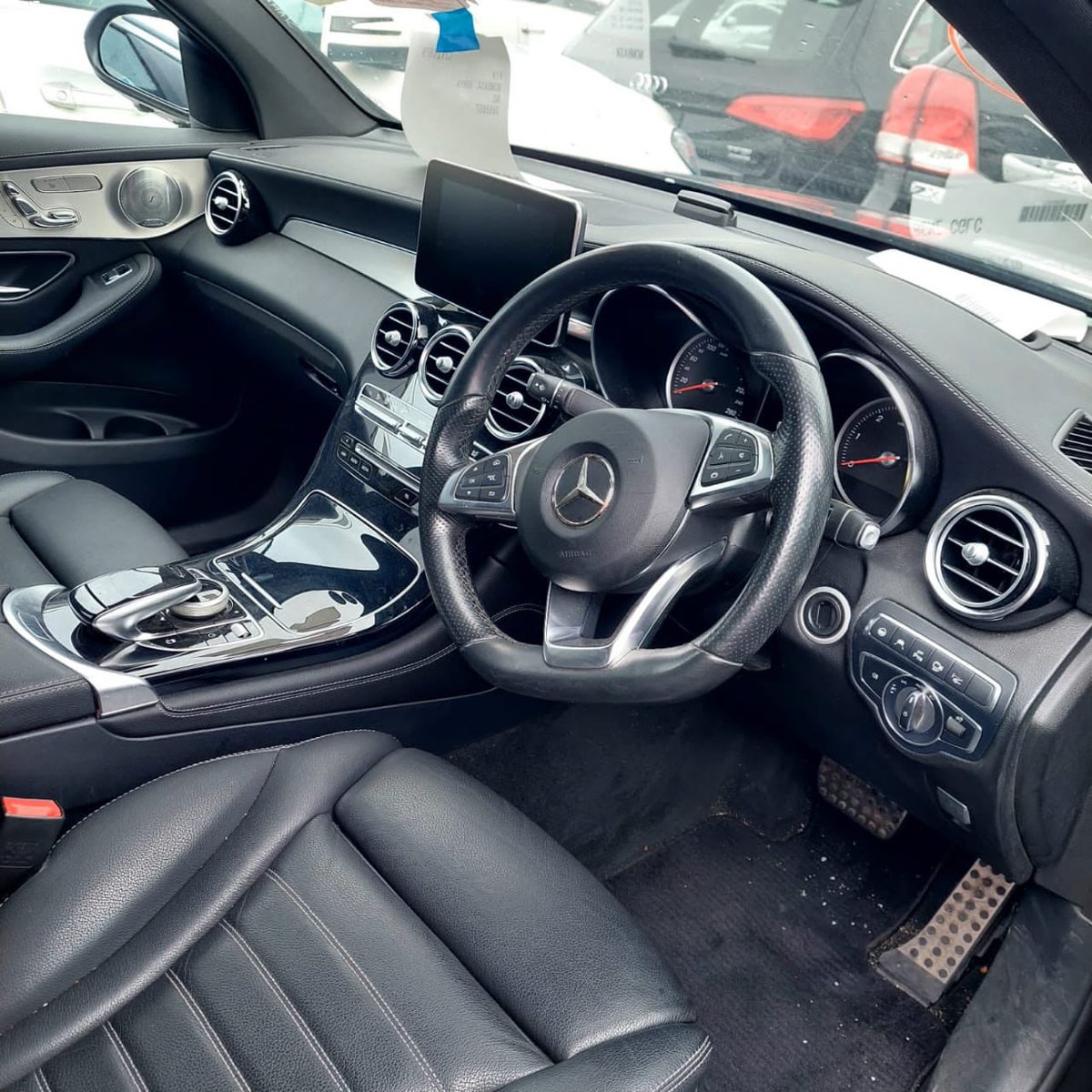 KimTimz's tweet image. 2017 Mercedes Benz GLC220d Coupe, Diesel, Sunroof, 4matic, ✅CLEARING AT THE CFS✅
📍Will be In Nairobi on Saturday
💰 6.65M
0717417190
President Ruto
Linturi