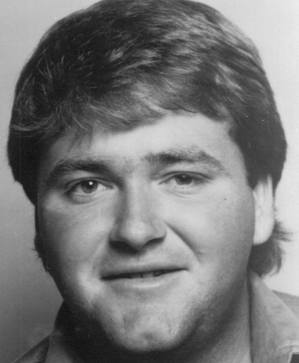 LauryLivsey's tweet image. Know Your Obscure Pro Golfers. Andy Dillard. @PGATOUR starts: 84. Best Finish: T5, 1986 Hawaiian Open. Oh, and this little nugget: He is the only player to begin a U.S. Open with six consecutive birdies. Dillard eventually finished 17th at the 1992 Open at Pebble Beach.