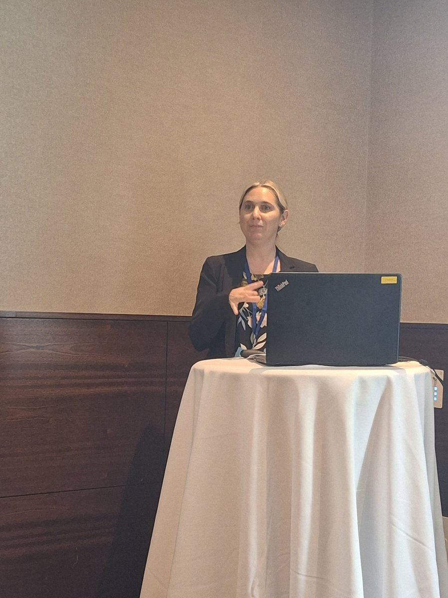 Deirdre Goggin tweet media