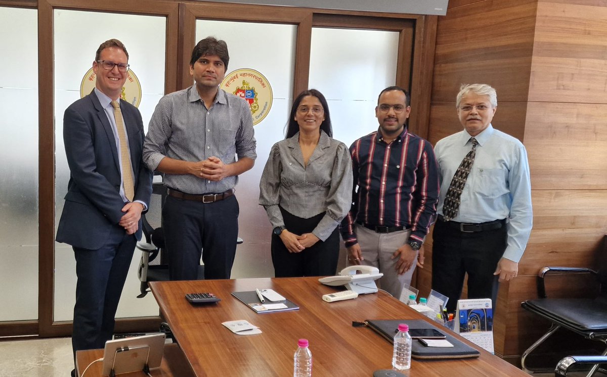 Engaging discussions at BMC with AMC:s Ashwini Joshi and Abhijit Bangar along with Swedish Environmental R&D Agency @IVLSvenskaMiljo, exploring new ways to work together towards a sustainable Mumbai #Swedenindiaforsustainability #SwedenIndiaSambandh @IndiainSweden