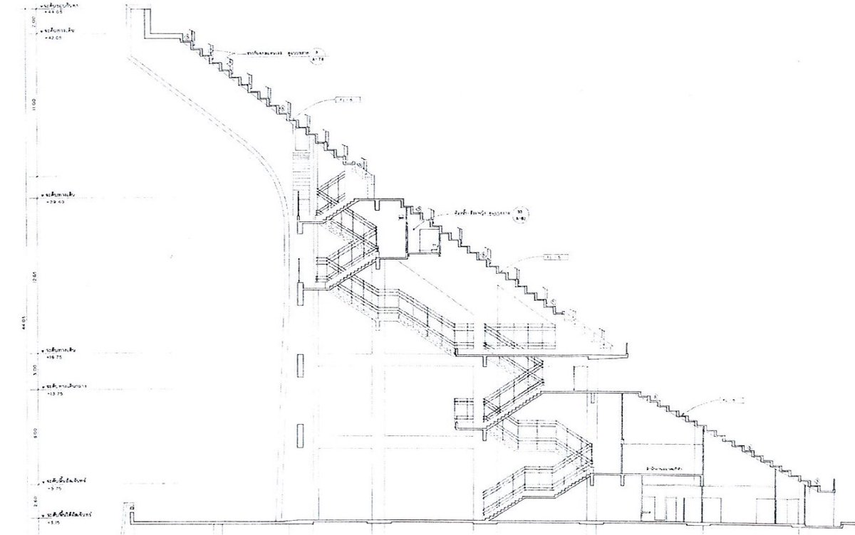 Numsom6's tweet image. 💚สูงสุดของขอบดอยที่ยืนได้คือ 42.05 m (สูงสุดขอบปูนดอยคือ 44.05m)
💚ระดับทางเดินชั้น3 ที่ไปออกด้านหน้าคือ ประมาณ 28-29m (ตัวหนังสือลางมากอยู่ นี่ซูมpdfแล้วครอปมา หาเจอมาค่ะ จากการประกวดแบบปรับปรุงราชมัง)