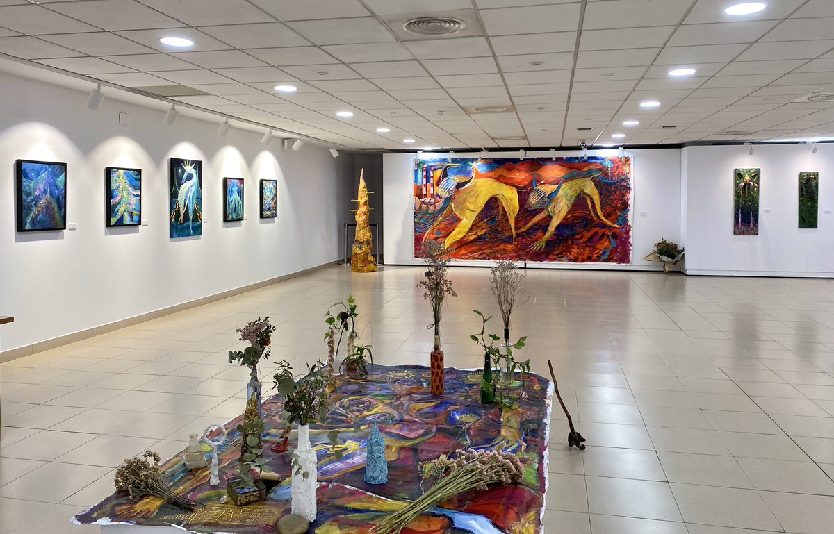 adrianhmuxk's tweet photo. acabo de abrir en Badajoz una exposición de pintura!! si compartes me ayudas a que la gente se entere y pueda ir! que está pocos días, hasta el 19 de este mes y le he puesto mucho cariño 🙏❤️ https://t.co/ehhPWEXpJO