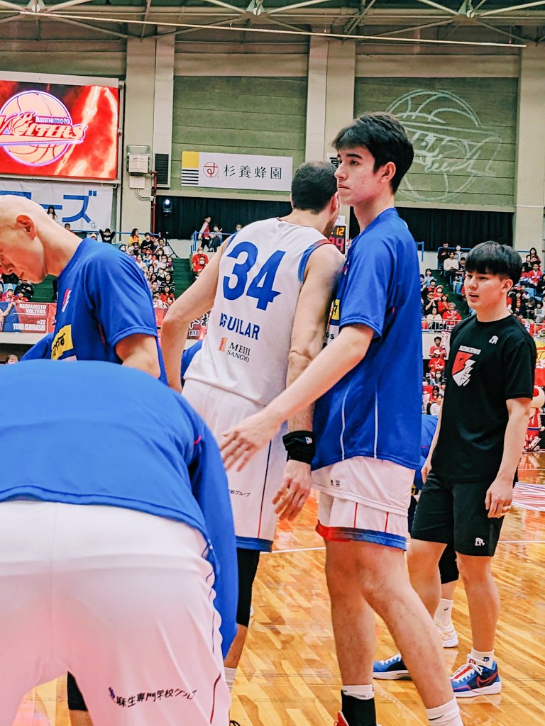 伶音くん🫶すご〜い🏀
日本代表を勝ち取れ👏頑張れ💪
#ライジングゼファーフクオカ