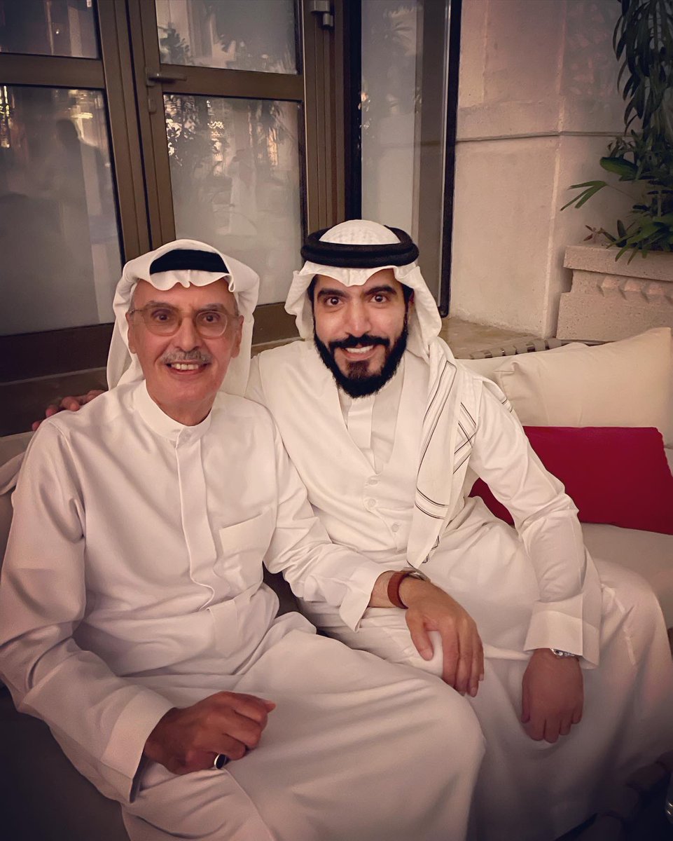 هل غاب البدر؟ لا! 
ara.tv/r5wwz
ماجد إبراهيم 

١٢ يناير ٢٠١٧ كان الاتصال الأول بيننا وكانت الصدمة، وفاة الشاعر الكبير مساعد الرشيدي، هاتفت البدر لأطلب منه الظهور في نشرة الرابعة لتأبين رفيق الدرب، بعد ترحيبه أول المكالمة أخبرته بالسبب وفاجأتني ردة فعله والصدمة في صوته: