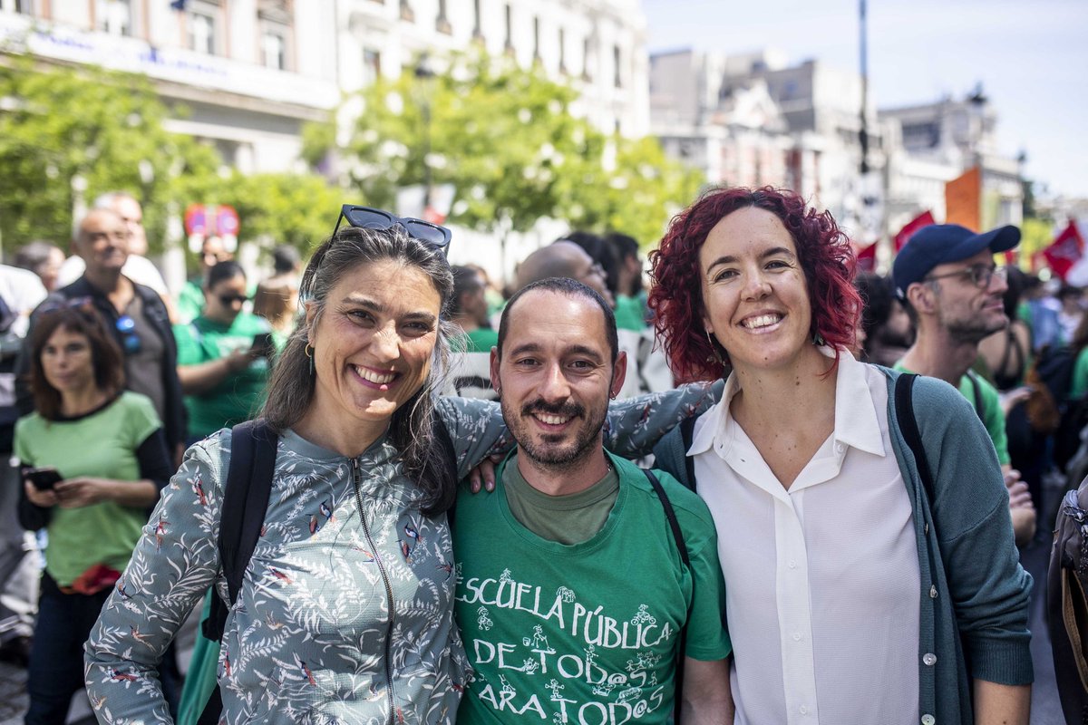 Acompañando a los profes madrileños en la huelga educativa para reivindicar la educación que nuestra región se merece