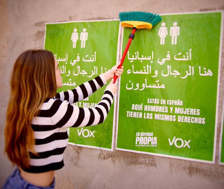 VOX crea una polémica campaña pegando carteles en árabe en Cataluña que dicen: “Estás en España. Aquí hombres y mujeres tienen los mismos derechos”. ¿Apoyas este mensaje de VOX a los extranjeros? 🔥 Yo al 100% .